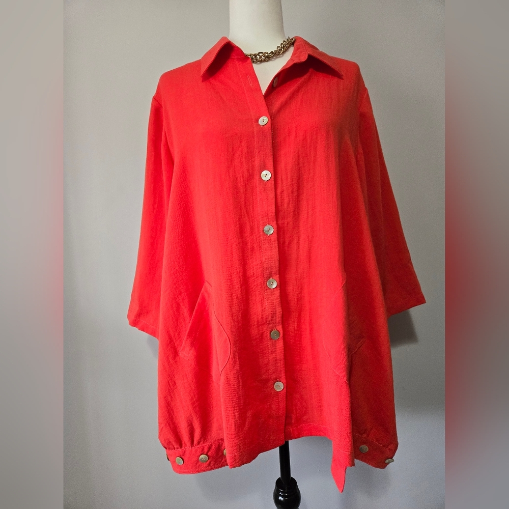FRIDAZE LINEN Orangy Red 100% Linen Button-Up Top. Size Large